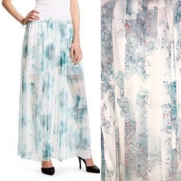 Maxi skirt! Sheer. Adorable - Picture 4 of 5
